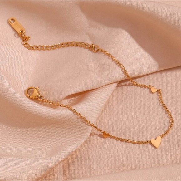 18K GOLD SMALL DAINTY MINI HEART CHAIN BRACELET, NICE BRACELET, CUTE BRACELET - Picture 2 of 5